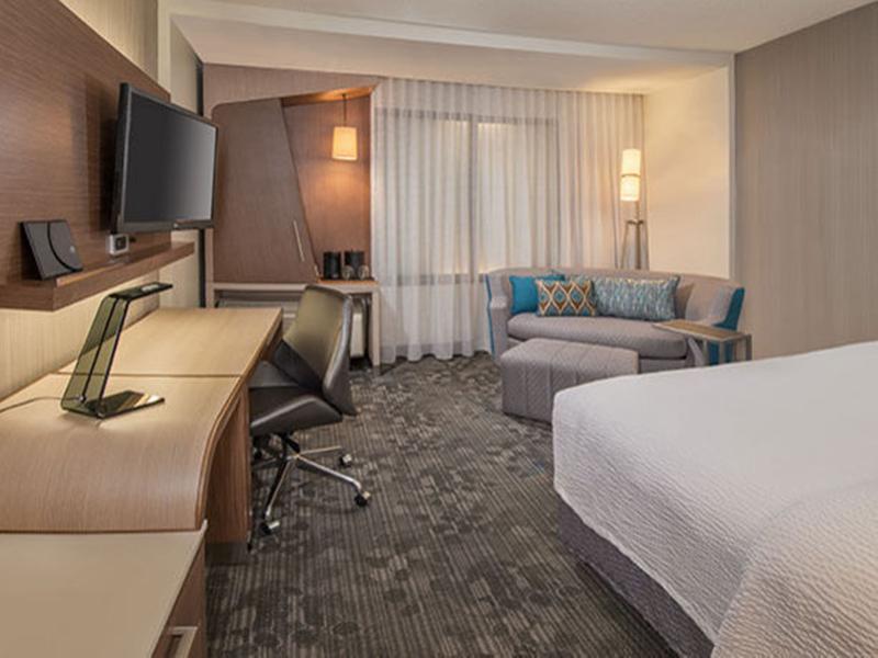 Hotel Courtyard By Marriott Kingston, Jamaica Zewnętrze zdjęcie
