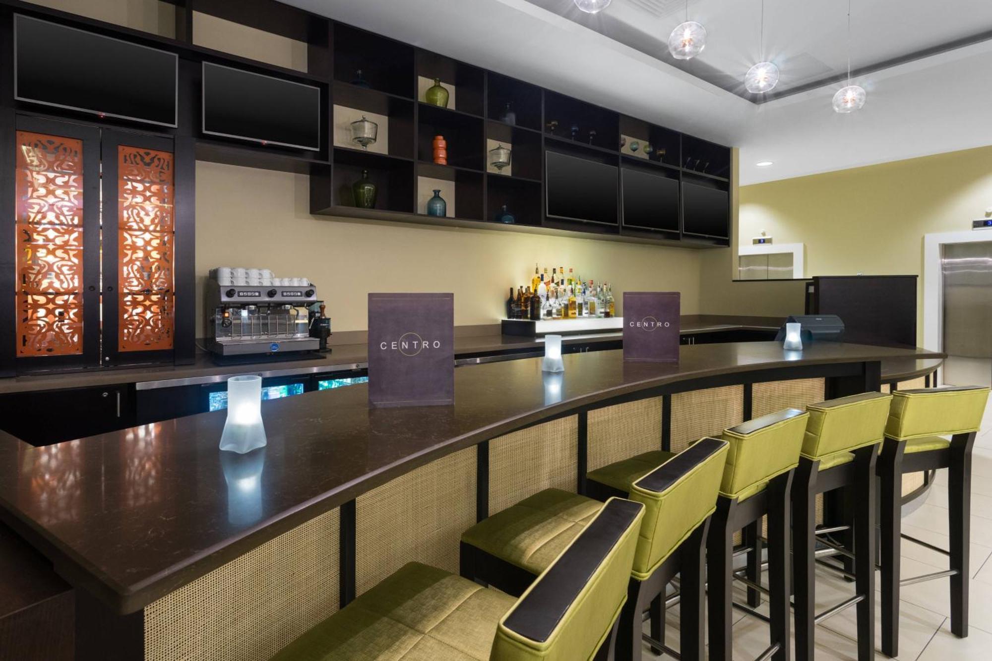 Hotel Courtyard By Marriott Kingston, Jamaica Zewnętrze zdjęcie