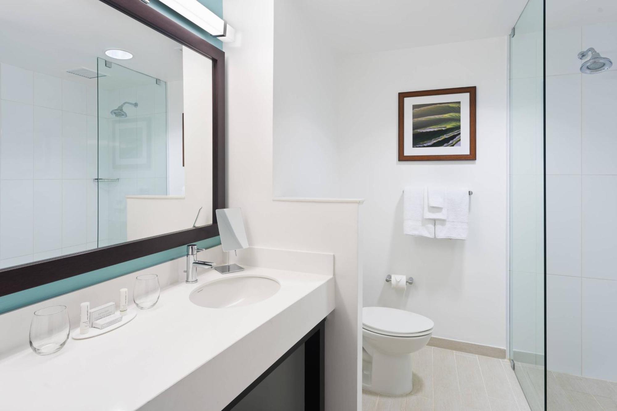 Hotel Courtyard By Marriott Kingston, Jamaica Zewnętrze zdjęcie